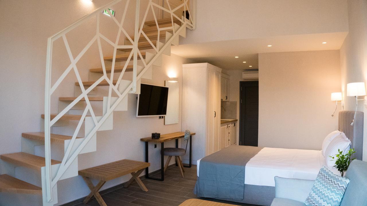 Costa Domus Blue Luxury Apartments Nikiti  Luaran gambar